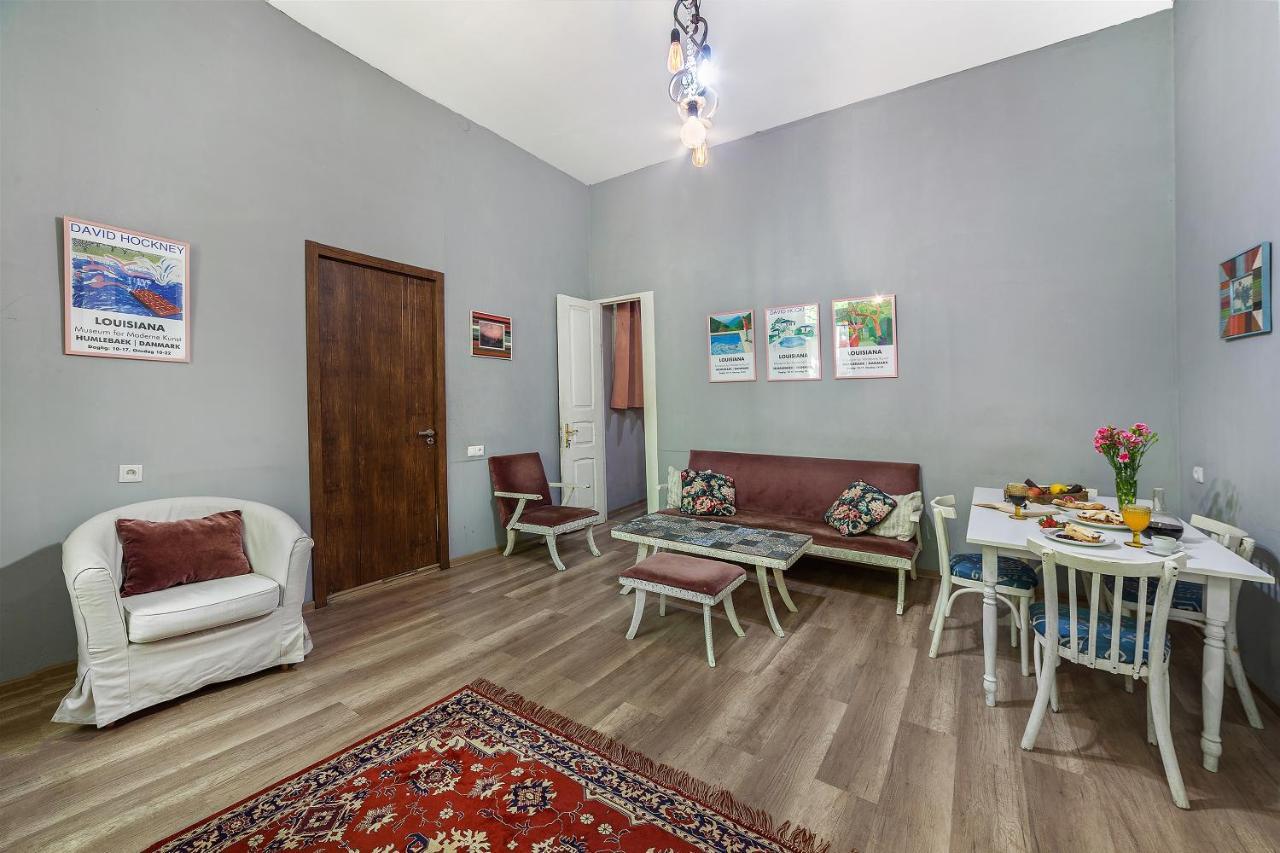 Hostel Indie Mindie Tbilisi Luaran gambar